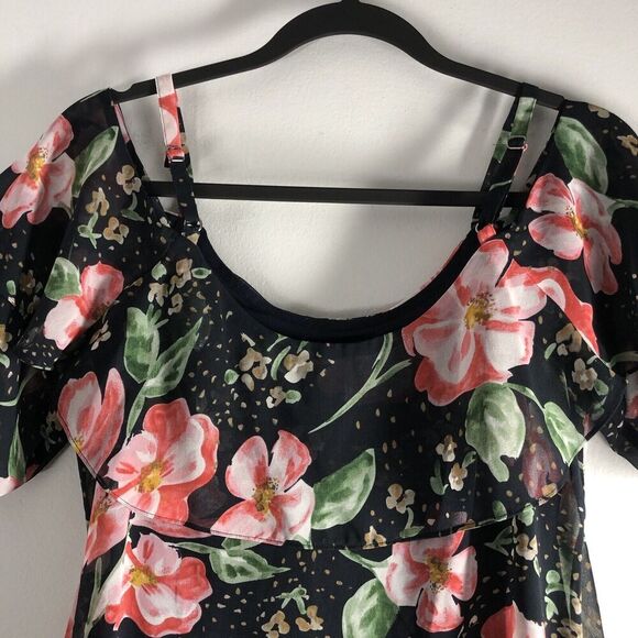 CAbi #5220 Size Small Fairytale Floral Cold Shoulder Blouse Top Shirt Lined‎ - Picture 13 of 16